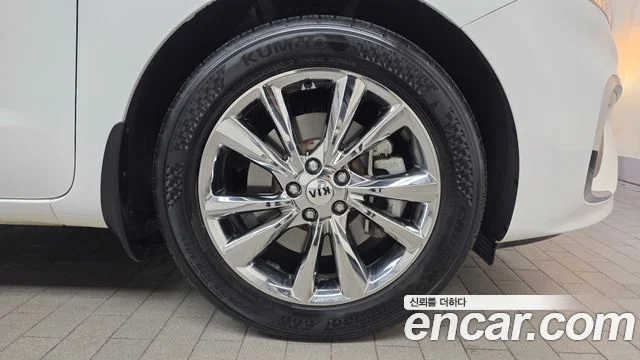 2019 Kia Carnival (New)