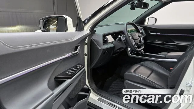 2022 KG Mobility Torres