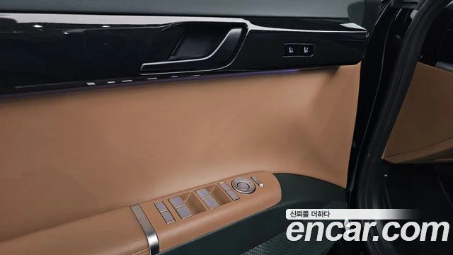 2023 Hyundai 그랜저 하이브리드 (GN7)