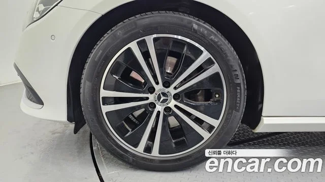 2022 Mercedes-Benz E-클래스 W213
