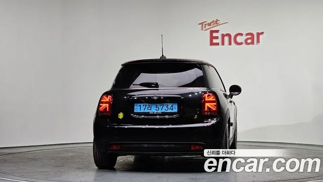 2023 MINI Cooper Electric