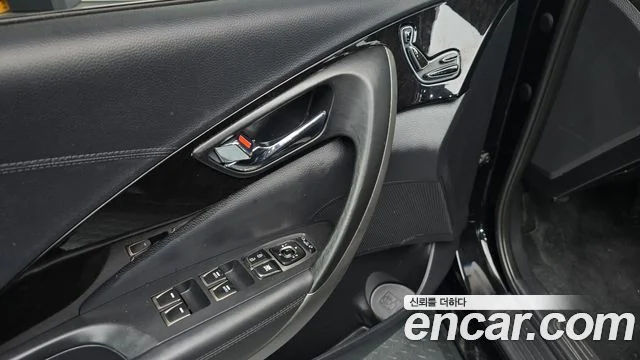 2011 Hyundai Grandeur (HG)