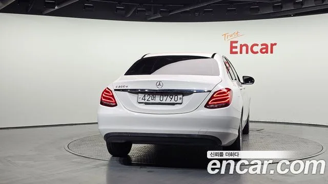 2016 Mercedes-Benz C-클래스 W205