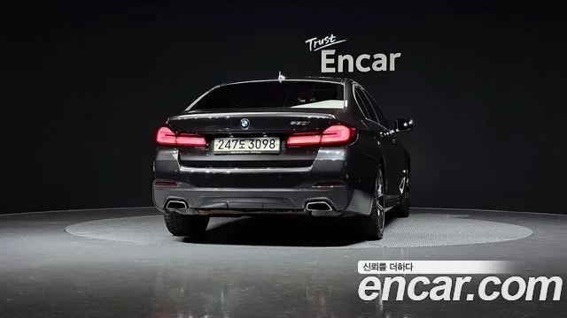 2020 BMW 5 Series (G30)