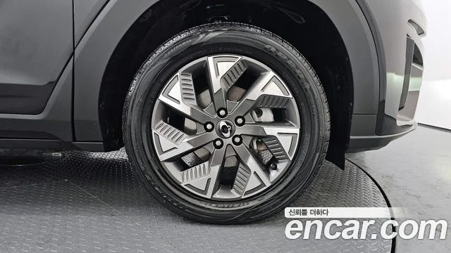 2023 KG Mobility 토레스 EVX