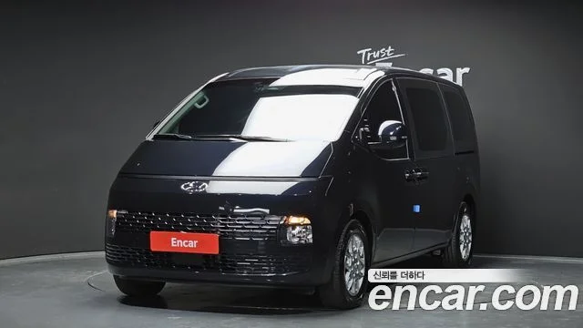 2022 Hyundai Staria