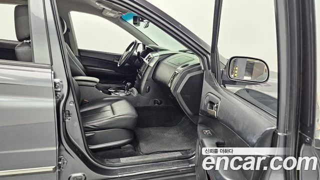 2017 KG Mobility 더 뉴 코란도 스포츠