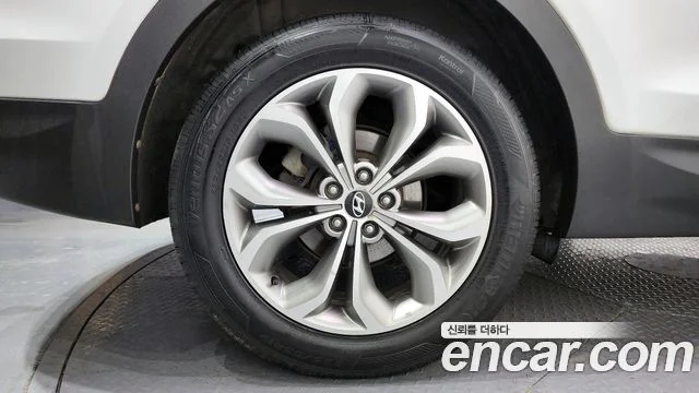 2013 Hyundai Santa Fe (DM)