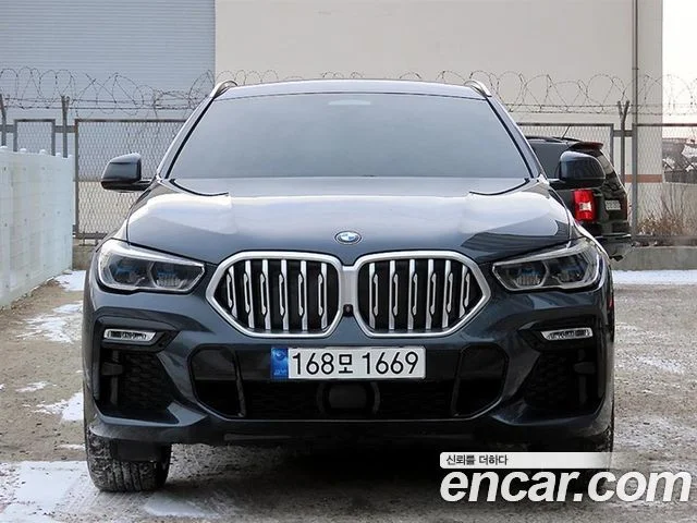 2021 BMW X6 (G06)