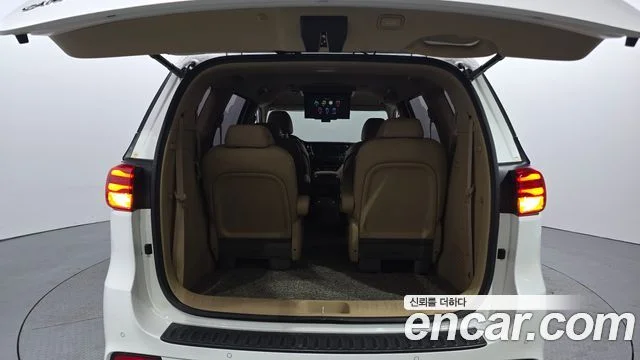 2018 Kia Carnival (New)