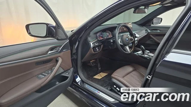 2021 BMW 5 Series (G30)