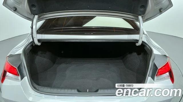 2020 Hyundai Avante (CN7)