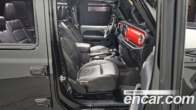 2018 Jeep 랭글러 (JL)