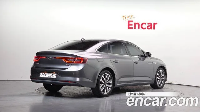 2017 Renault Korea SM6