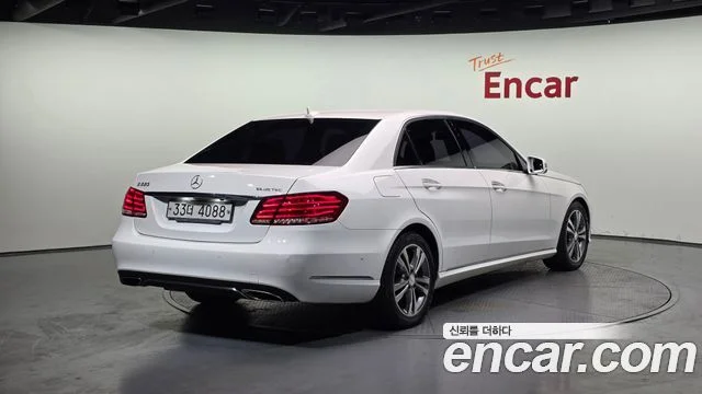 2015 Mercedes-Benz E-class W212