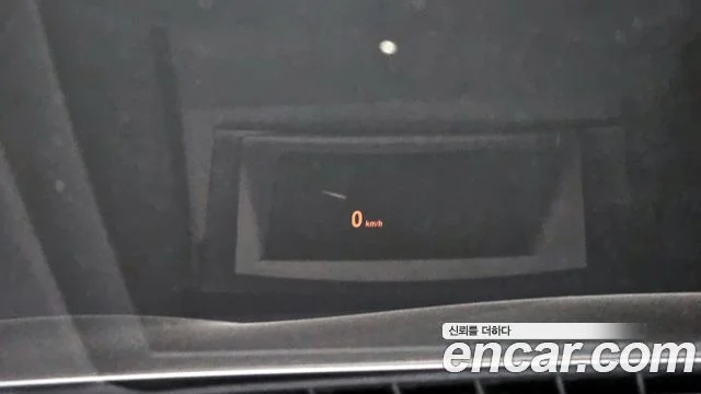 2013 BMW 7 Series (F01)