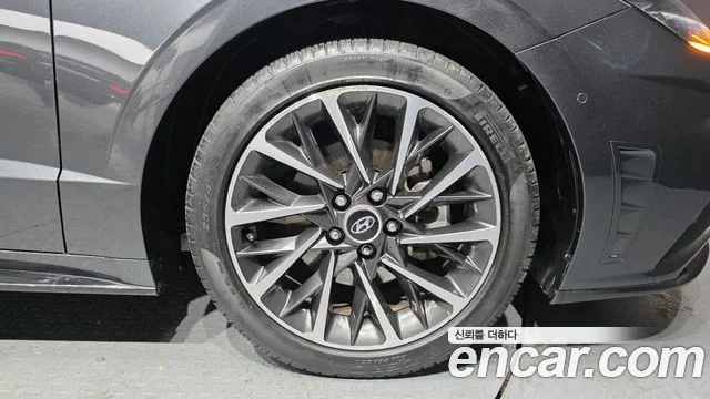2021 Hyundai Sonata (DN8)