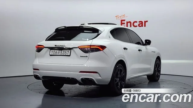 2017 Maserati 르반떼