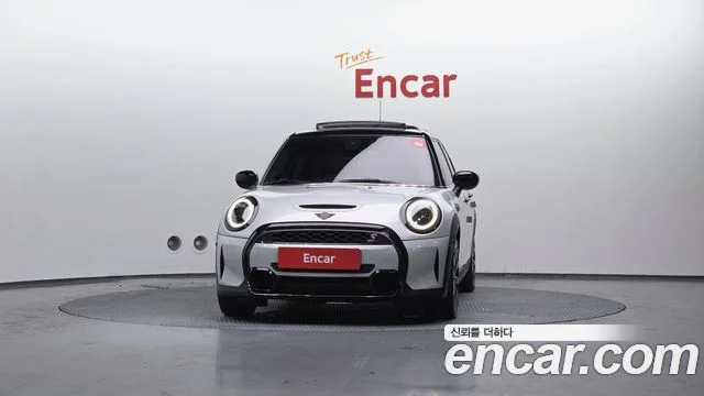 2022 MINI Cooper S