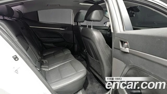 2016 Hyundai 아반떼 AD