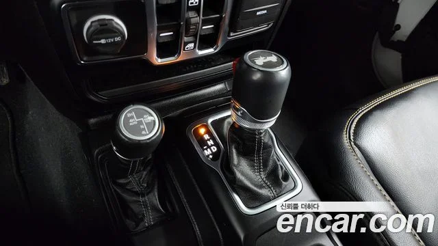 2024 Jeep 랭글러 (JL)