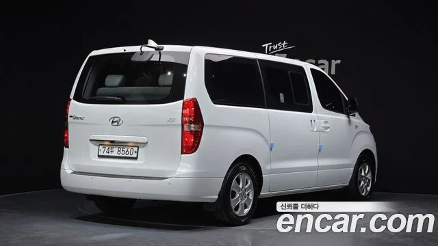 2019 Hyundai Grand Starex (New)