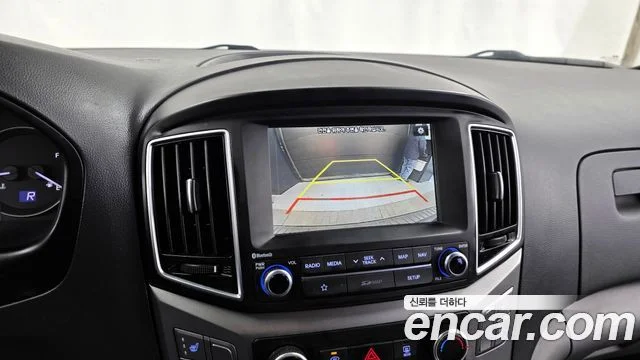 2018 Hyundai Grand Starex (New)