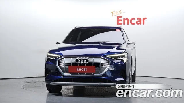2021 Audi e-트론