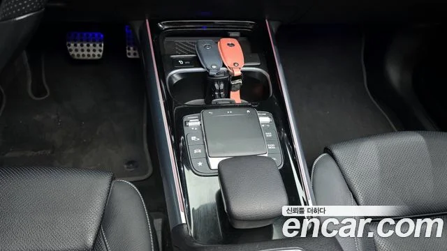 2021 Mercedes-Benz EQA H243