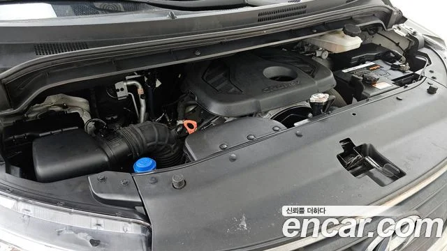 2020 Hyundai Grand Starex (New)