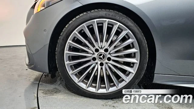 2023 Mercedes-Benz C-클래스 W206