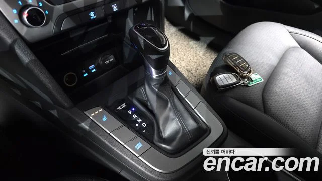 2017 Hyundai 아반떼 AD