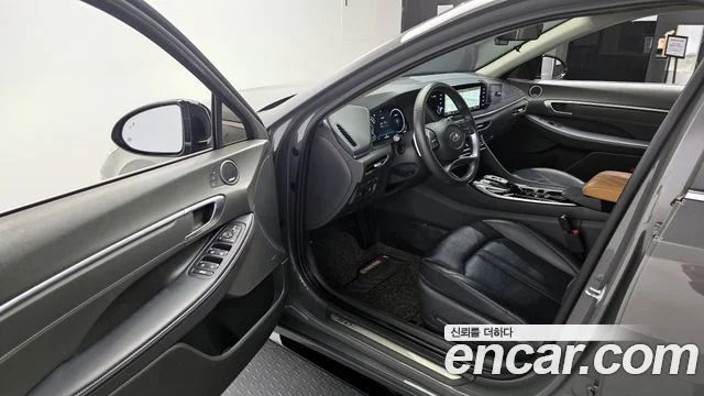 2022 Hyundai Sonata (DN8)