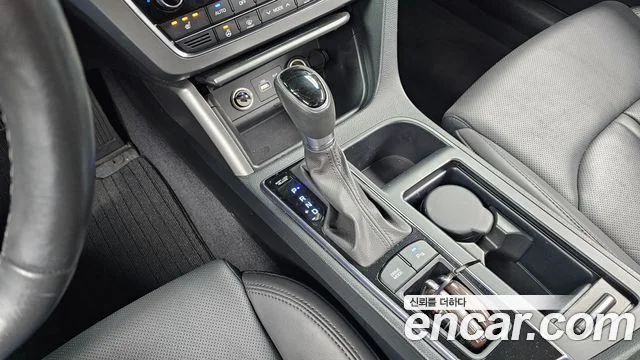 2016 Hyundai Sonata (LF)