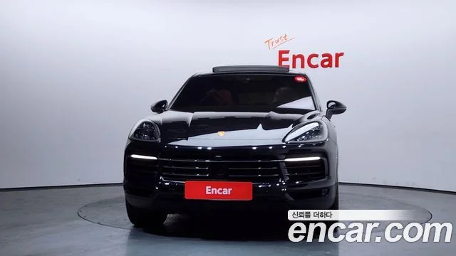 2021 Porsche 카이엔 (PO536)