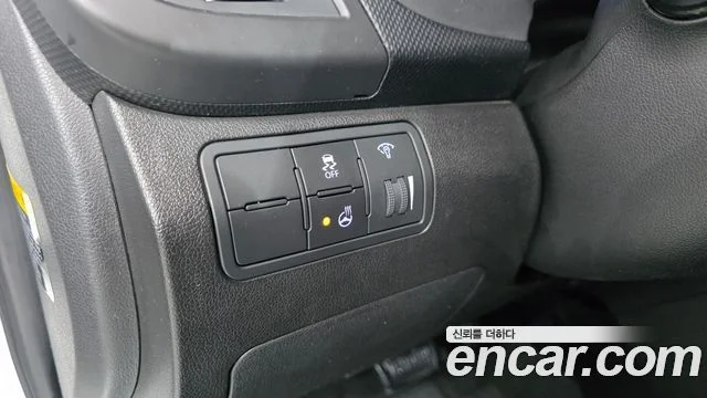 2015 Hyundai 엑센트(신형)