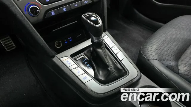 2016 Hyundai 아반떼 AD