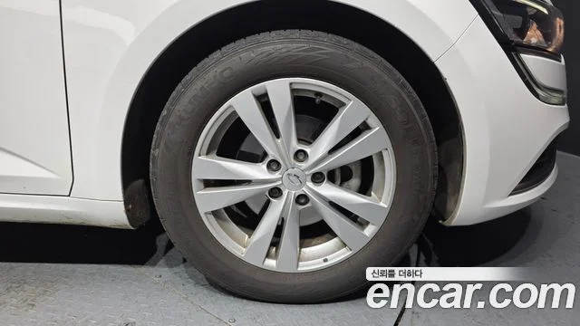 2018 Renault Korea SM6