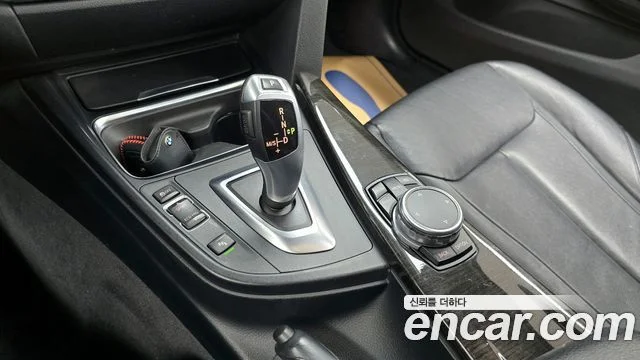 2015 BMW 4 Series (F32)