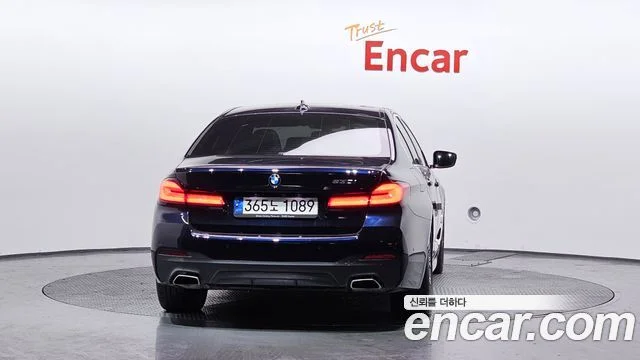 2021 BMW 5 Series (G30)