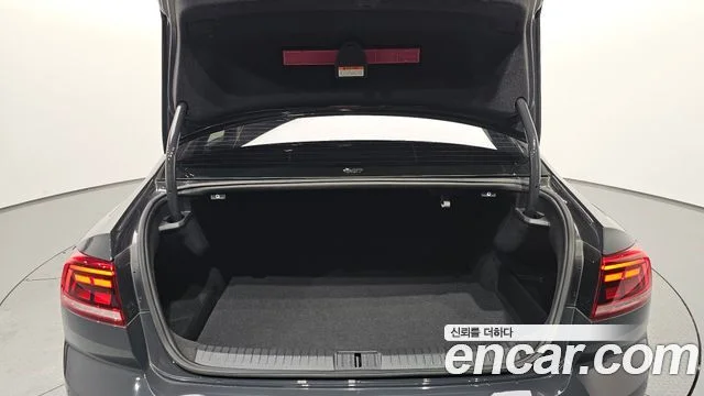 2021 Volkswagen 파사트 GT(B8)