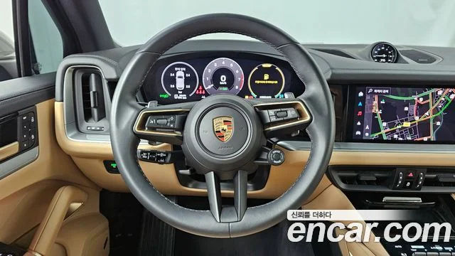 2024 Porsche 카이엔 (PO536)