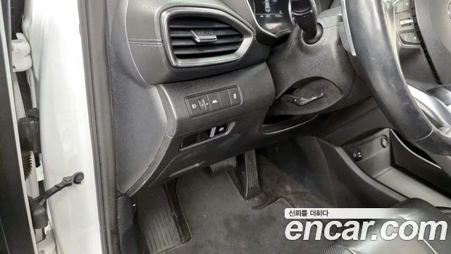 2020 Hyundai Santa Fe (New)