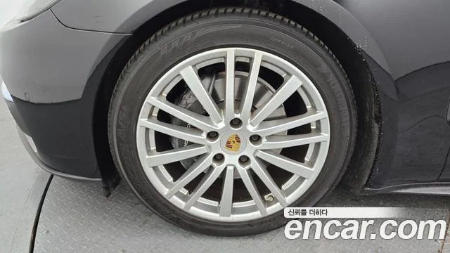 2020 Porsche 파나메라 (971)
