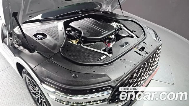 2023 Genesis G90 (RS4)