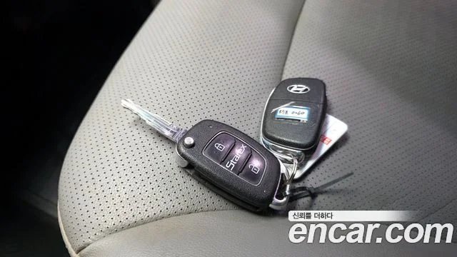 2017 Hyundai Grand Starex