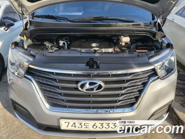 2018 Hyundai Grand Starex (New)