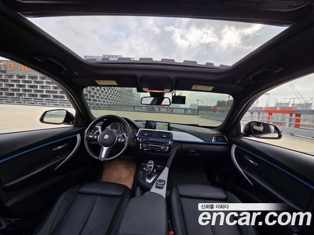 2018 BMW 3 Series (F30)