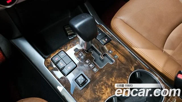 2019 Kia Mohave (New)