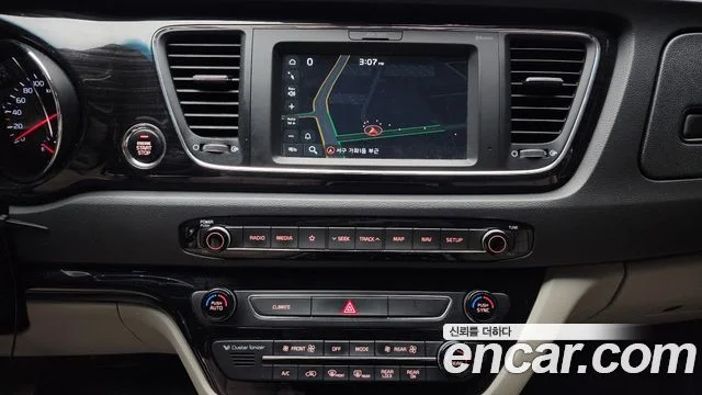 2018 Kia Carnival (New)